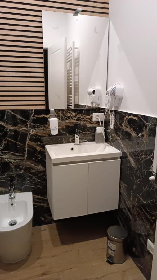 M97&Rooms 97 Macchi Milano Ngoại thất bức ảnh
